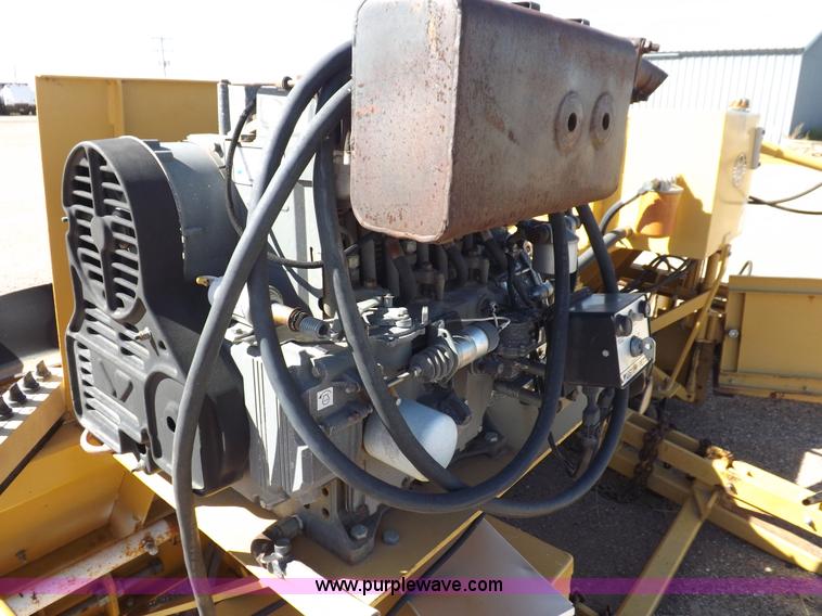 image for item I8459 HTC, Inc. 20P23D shoulder paving machine