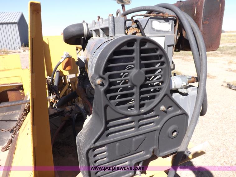 image for item I8459 HTC, Inc. 20P23D shoulder paving machine