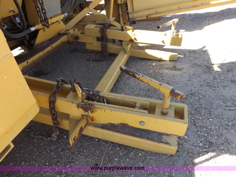 image for item I8459 HTC, Inc. 20P23D shoulder paving machine