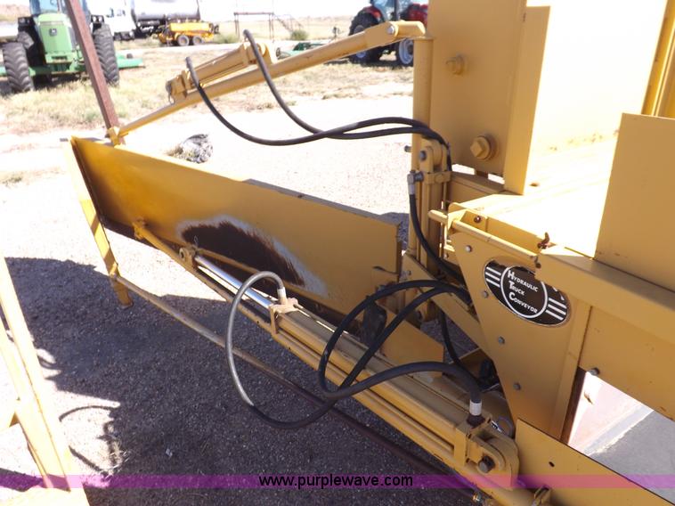 image for item I8459 HTC, Inc. 20P23D shoulder paving machine