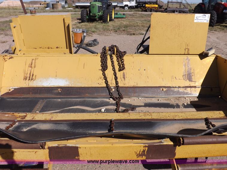 image for item I8459 HTC, Inc. 20P23D shoulder paving machine