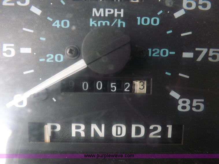 image for item I8489 1993 Ford Ranger XLT SuperCab pickup truck