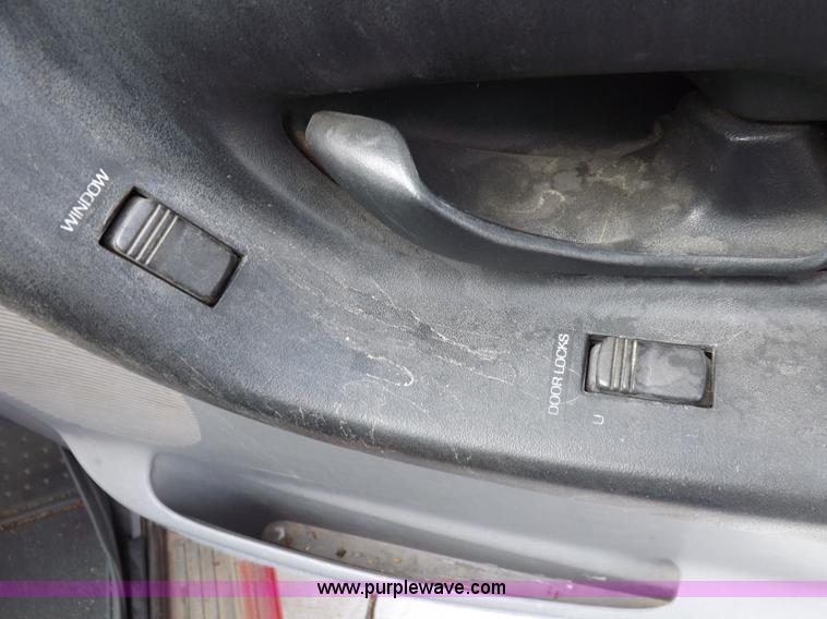 image for item I8489 1993 Ford Ranger XLT SuperCab pickup truck