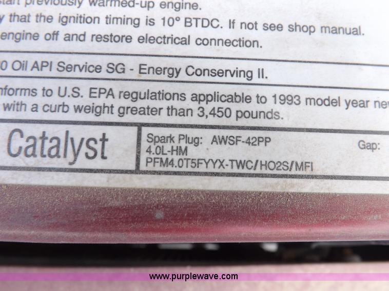 image for item I8489 1993 Ford Ranger XLT SuperCab pickup truck