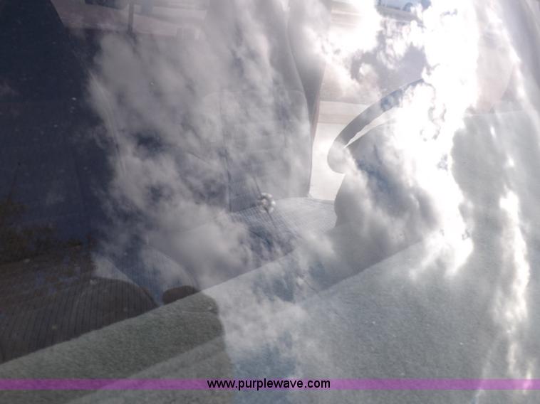 image for item I8489 1993 Ford Ranger XLT SuperCab pickup truck