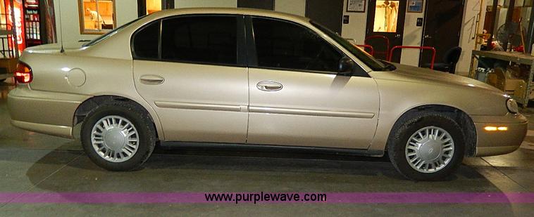 image for item I9448 2002 Chevrolet Malibu