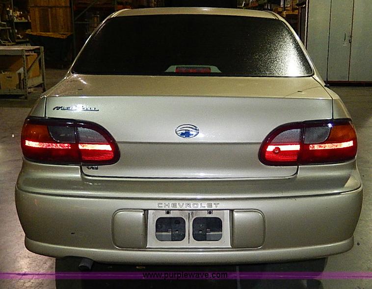 image for item I9448 2002 Chevrolet Malibu