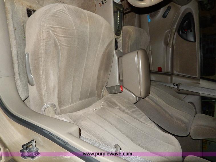 image for item I9448 2002 Chevrolet Malibu