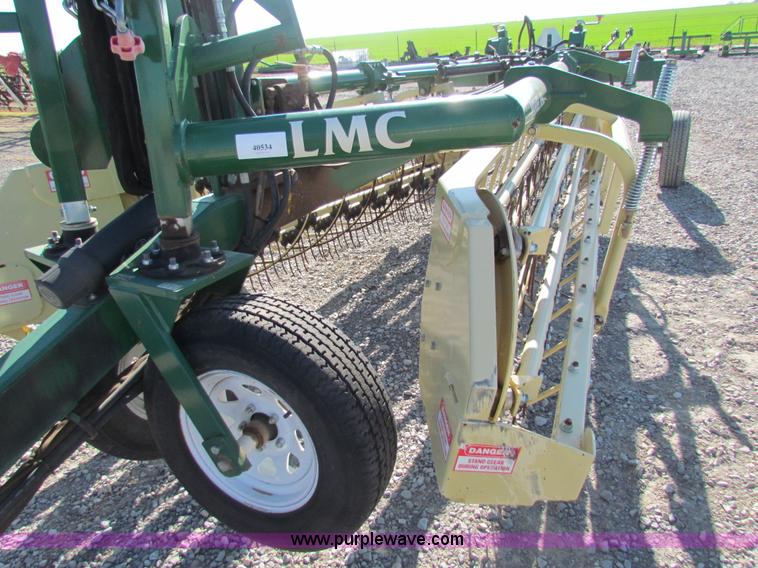 image for item AE9097 LMC 8907 hay rake