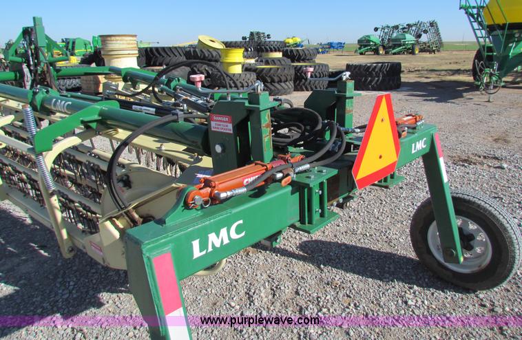 image for item AE9097 LMC 8907 hay rake