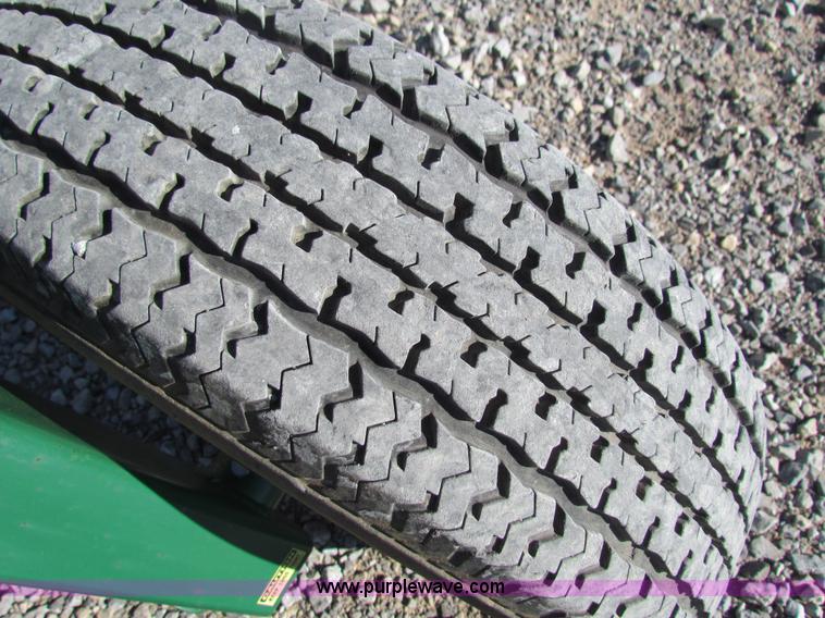 image for item AE9097 LMC 8907 hay rake