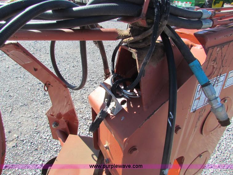 image for item AE9098 2003 Hesston 1365 disc mower