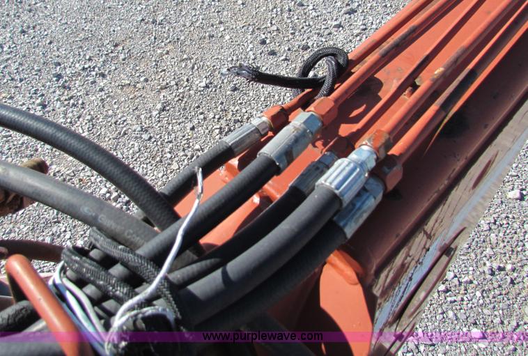 image for item AE9098 2003 Hesston 1365 disc mower