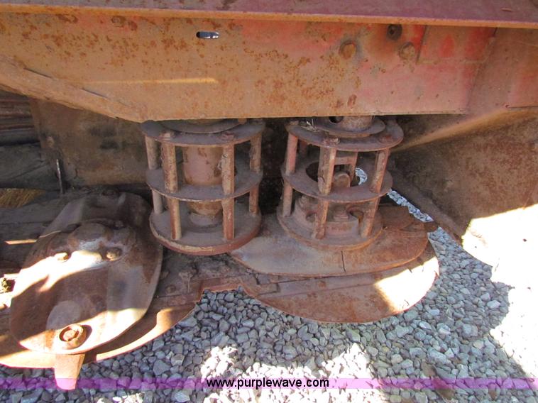 image for item AE9098 2003 Hesston 1365 disc mower