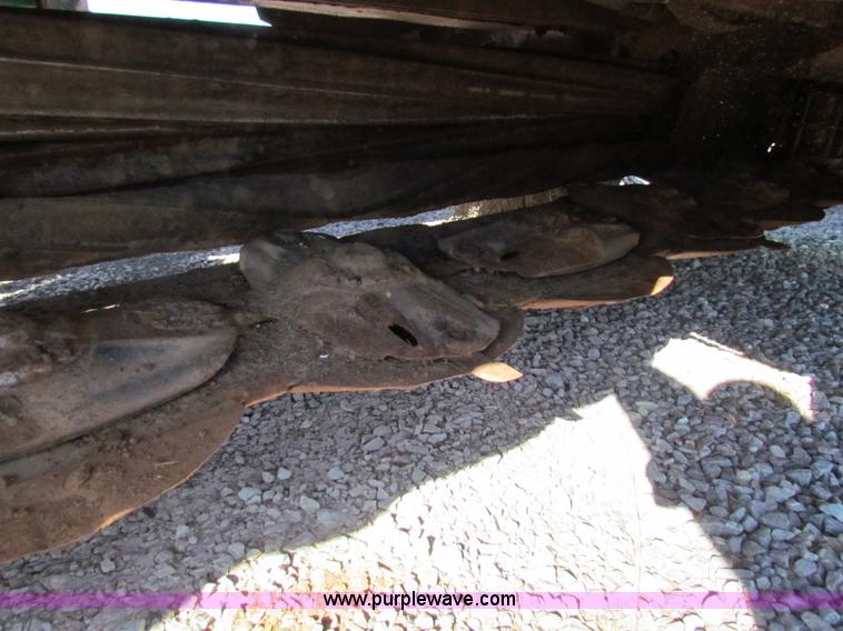 image for item AE9098 2003 Hesston 1365 disc mower