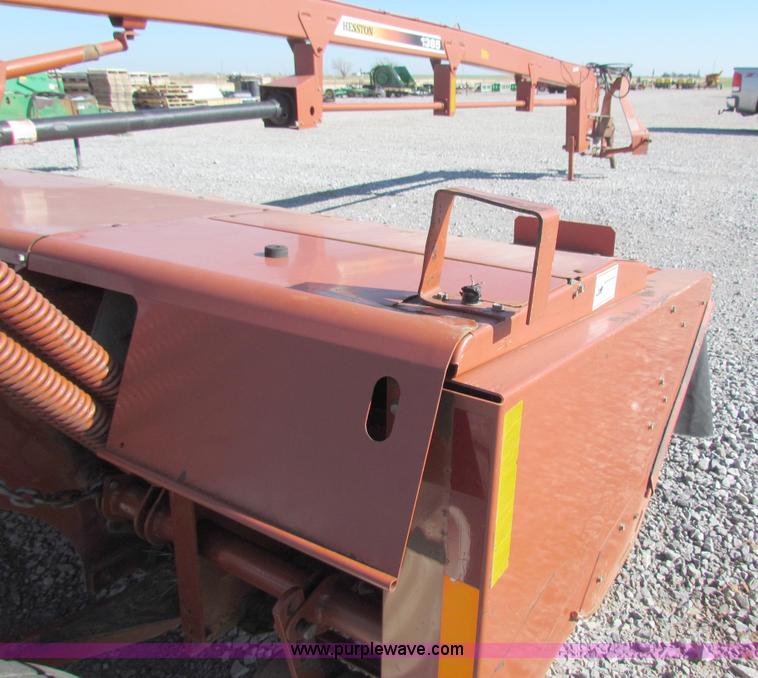 image for item AE9098 2003 Hesston 1365 disc mower
