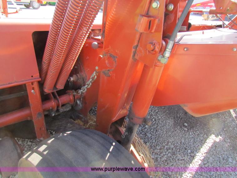 image for item AE9098 2003 Hesston 1365 disc mower