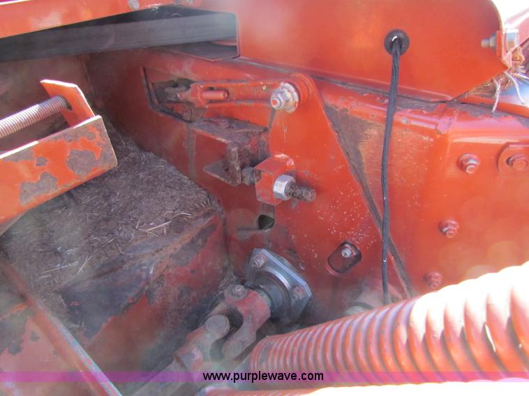 image for item AE9098 2003 Hesston 1365 disc mower
