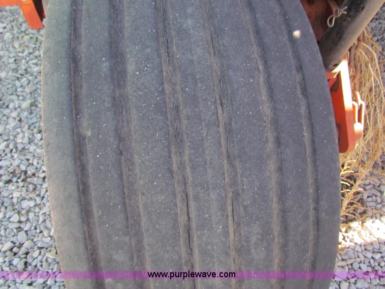 image for item AE9098 2003 Hesston 1365 disc mower