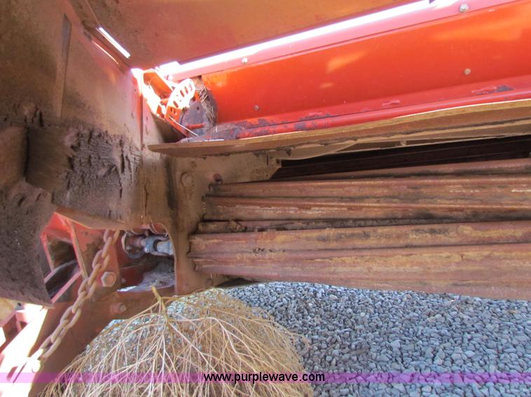 image for item AE9098 2003 Hesston 1365 disc mower