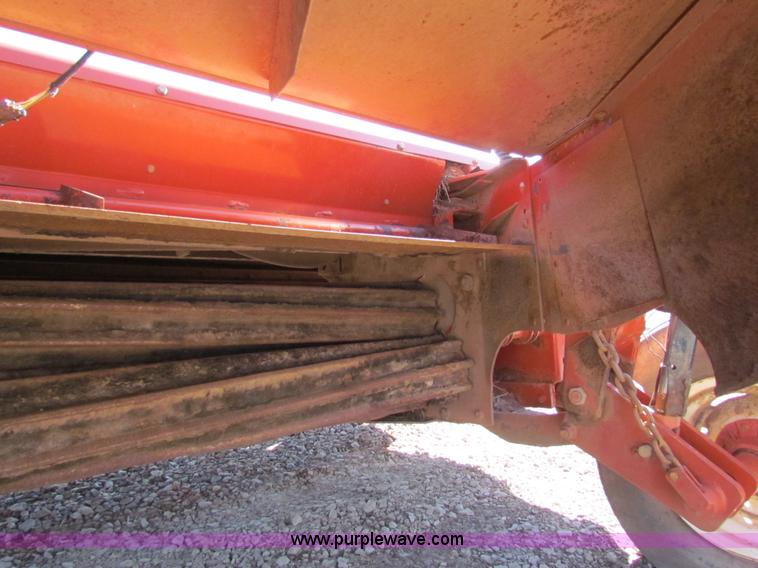 image for item AE9098 2003 Hesston 1365 disc mower