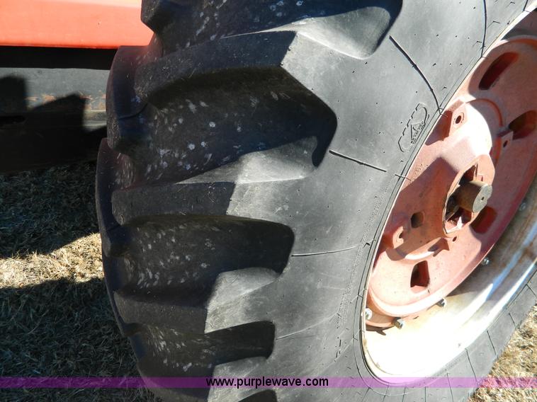 image for item AZ9020 1980 International Harvester 3588 2+2 4WD tractor