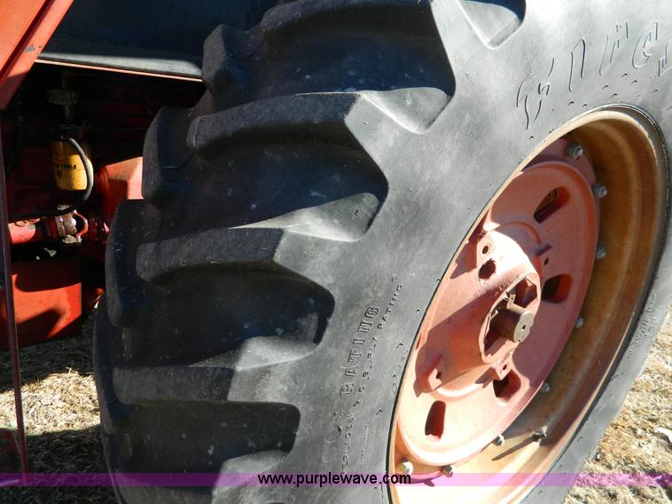 image for item AZ9020 1980 International Harvester 3588 2+2 4WD tractor