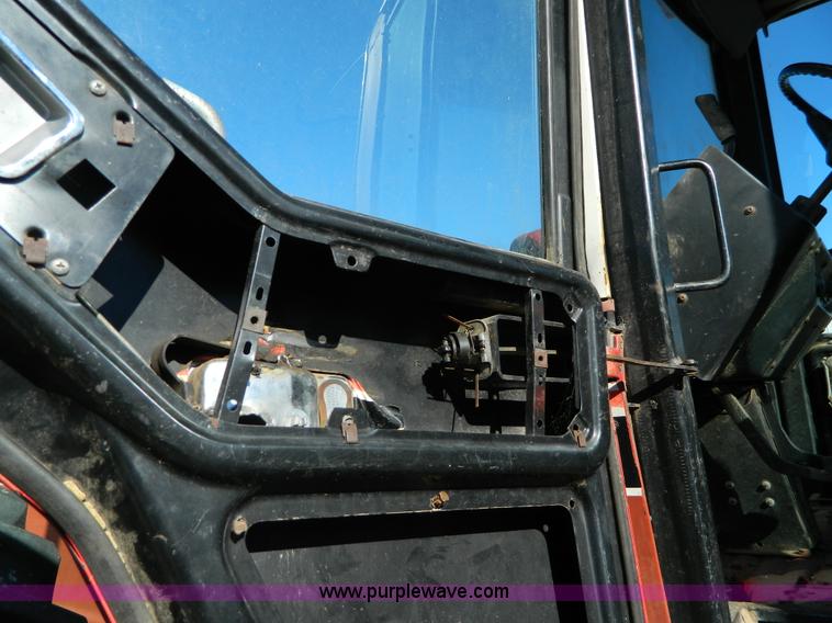 image for item AZ9020 1980 International Harvester 3588 2+2 4WD tractor