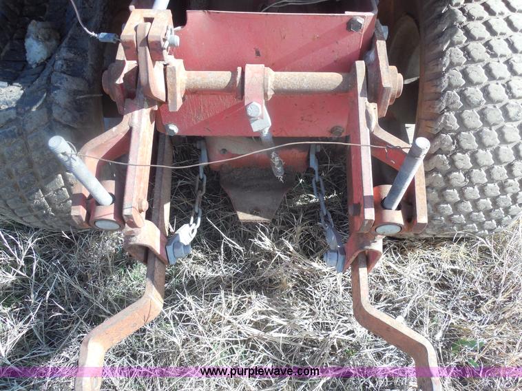 image for item F3197 Massey-Ferguson 1650 lawn mower