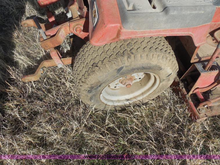 image for item F3197 Massey-Ferguson 1650 lawn mower