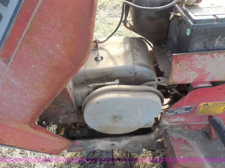 image for item F3197 Massey-Ferguson 1650 lawn mower