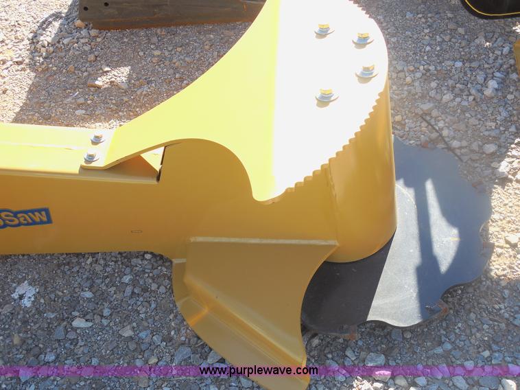 image for item F3267 Dougherty FB2600 fixed boom turbo saw