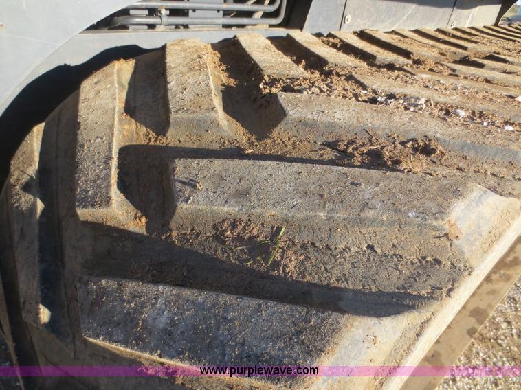 image for item F6730 1998 Caterpillar Challenger 85E tractor