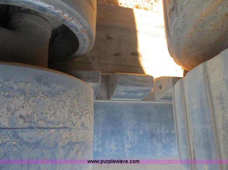 image for item F6730 1998 Caterpillar Challenger 85E tractor