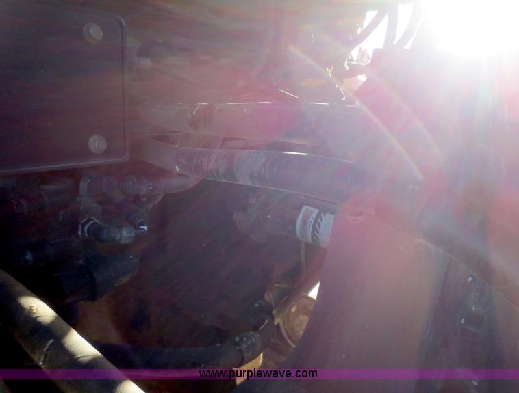 image for item F6730 1998 Caterpillar Challenger 85E tractor