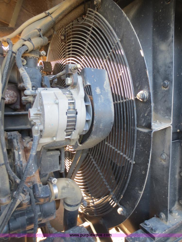 image for item F6730 1998 Caterpillar Challenger 85E tractor