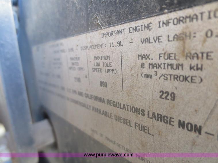 image for item F6730 1998 Caterpillar Challenger 85E tractor