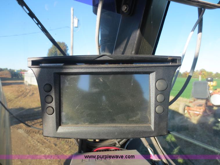 image for item F6730 1998 Caterpillar Challenger 85E tractor