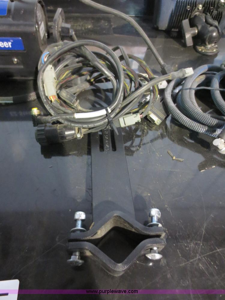 image for item F6731 Ag Leader EZ-Boom 2010