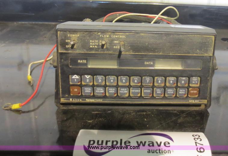 image for item F6733 Raven SCS 660 sprayer controller