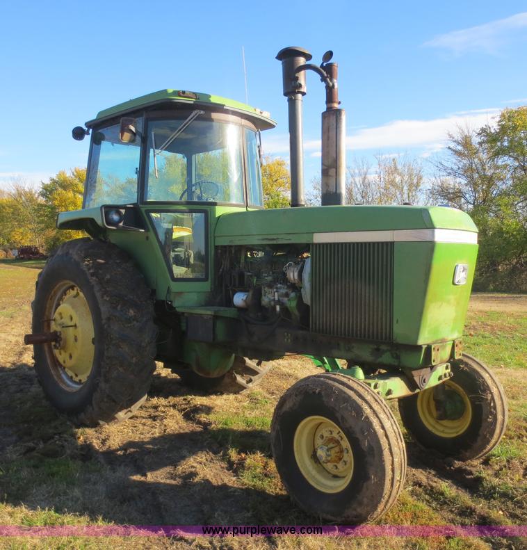 image for item F6740 1974 John Deere 4630 tractor
