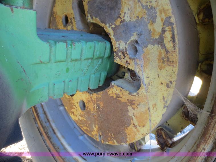 image for item F6740 1974 John Deere 4630 tractor