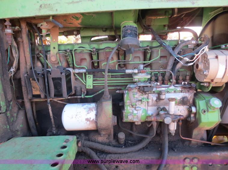 image for item F6740 1974 John Deere 4630 tractor