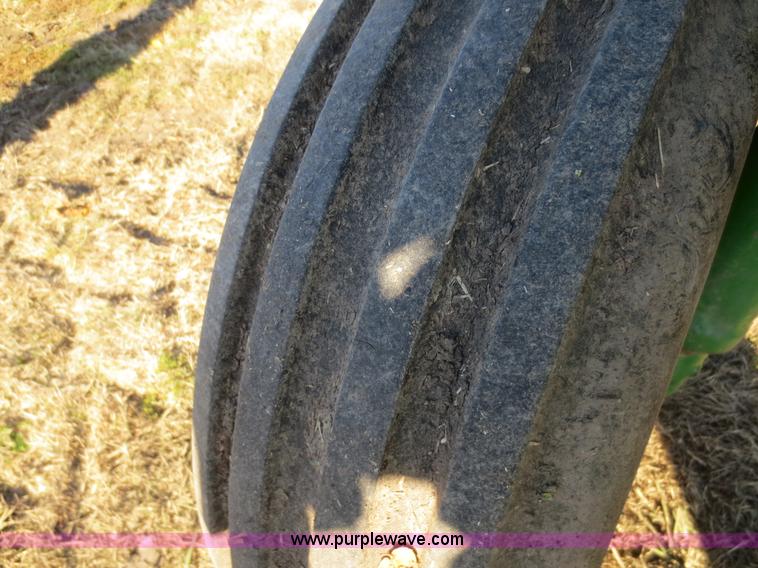 image for item F6741 1975 John Deere 4430 tractor