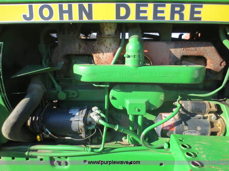 image for item F6741 1975 John Deere 4430 tractor