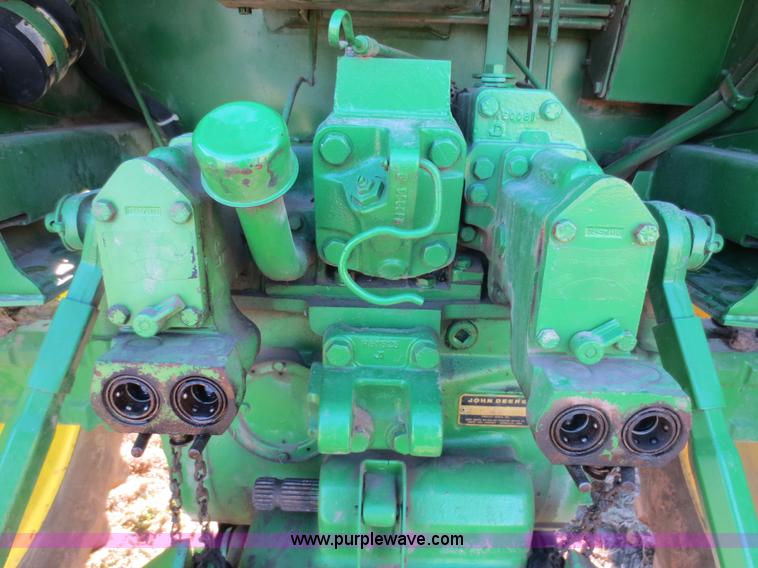 image for item F6741 1975 John Deere 4430 tractor