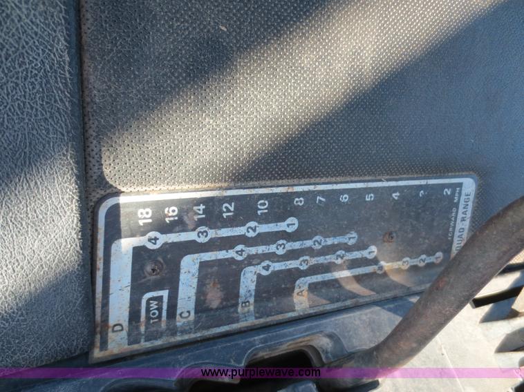 image for item F6741 1975 John Deere 4430 tractor