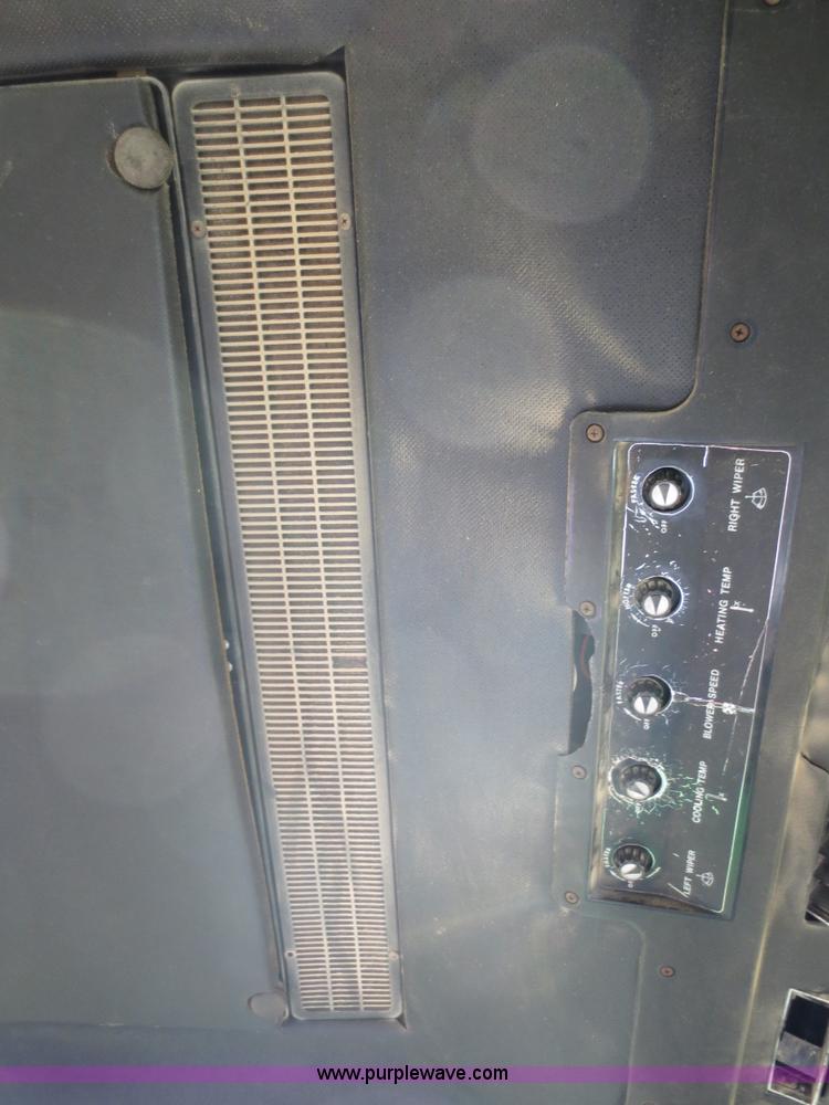 image for item F6741 1975 John Deere 4430 tractor