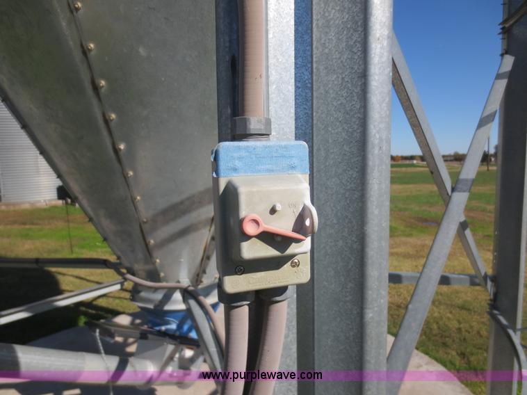 image for item F8036 Cumberland storage bin