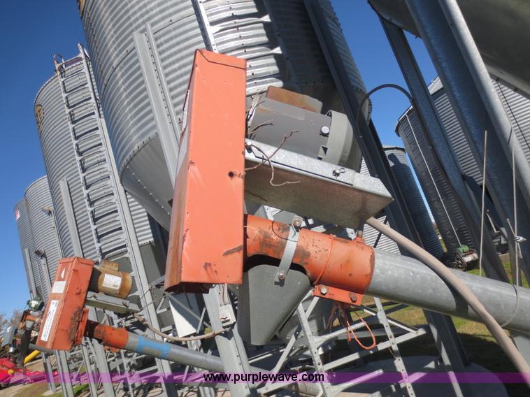 image for item F8036 Cumberland storage bin